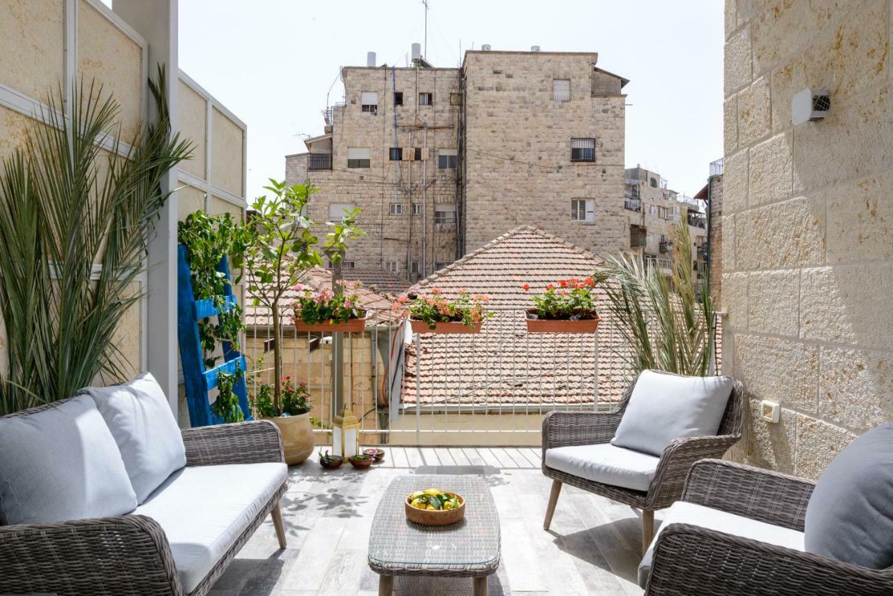 Design & Veranda Next To Mahane Yehuda Market By Feelhome Jeruzalem Buitenkant foto